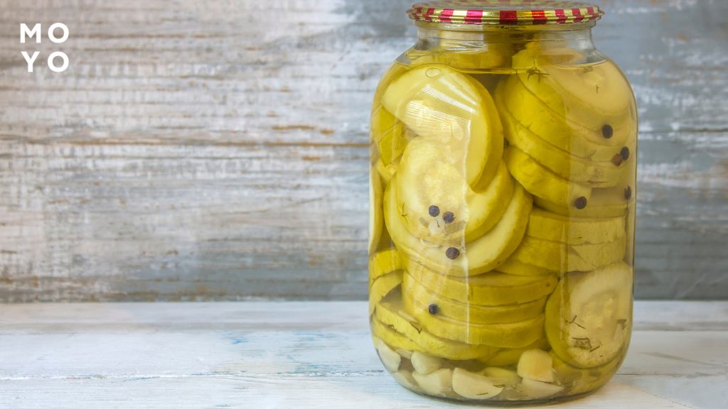 кабачки в банці