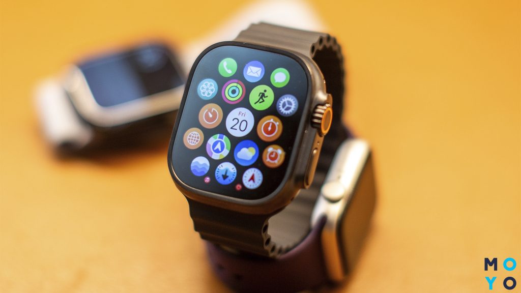 мужская модель Apple Watch